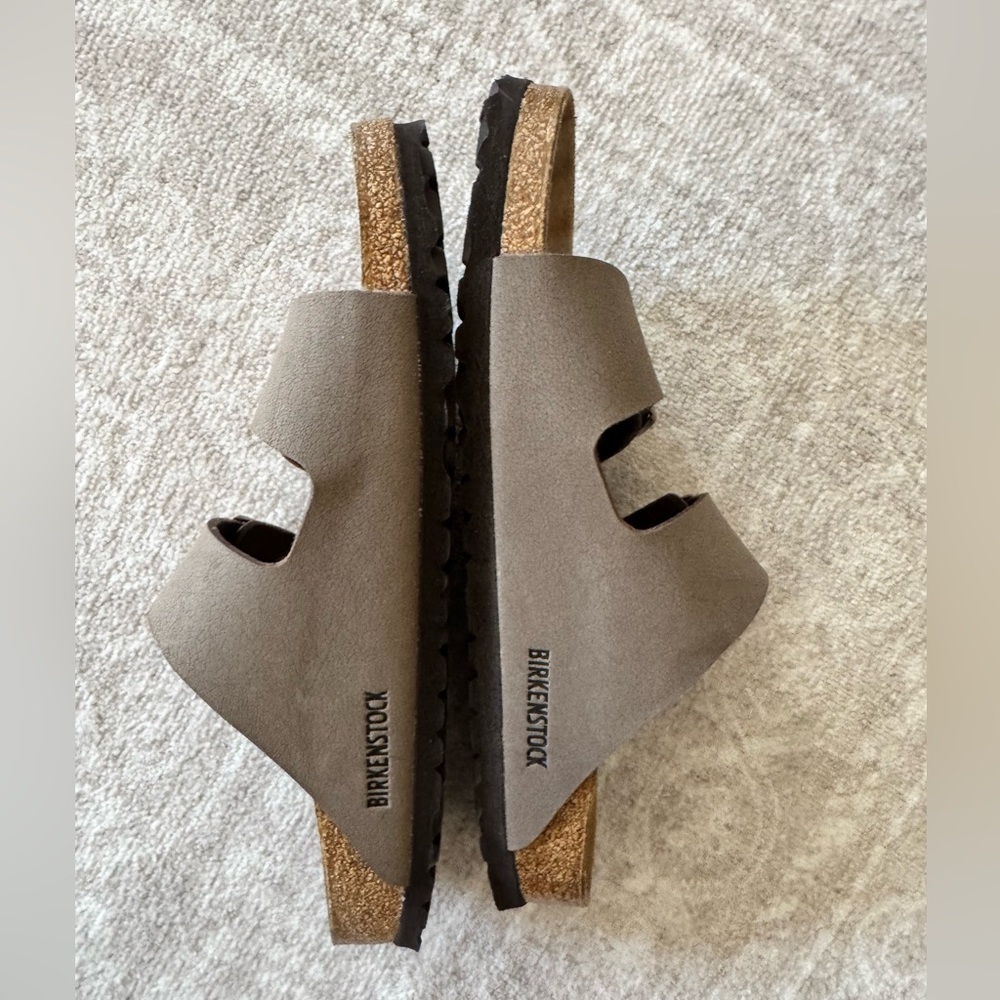 Birkenstock Arizona Two-Strap Sandals in Brown - Picture 3 of 6
